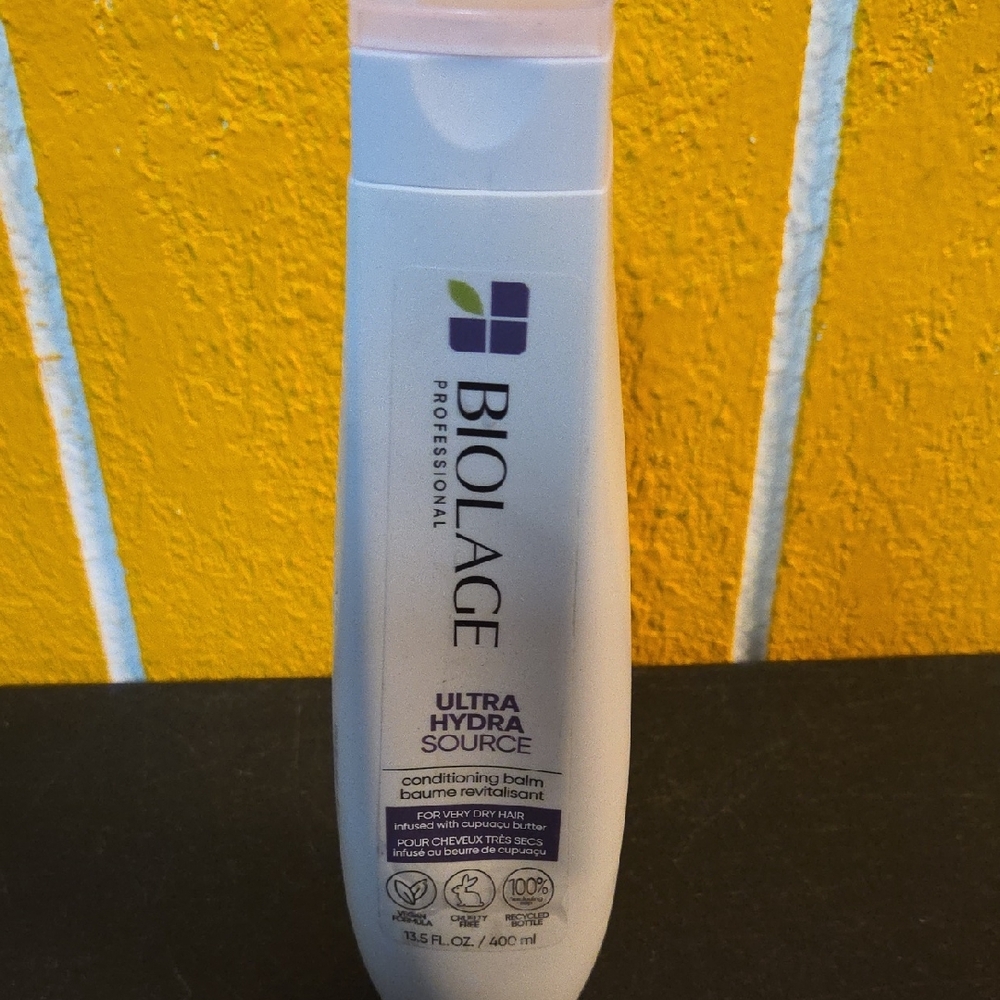 Ultra Hydra Source Hair Conditioner - White